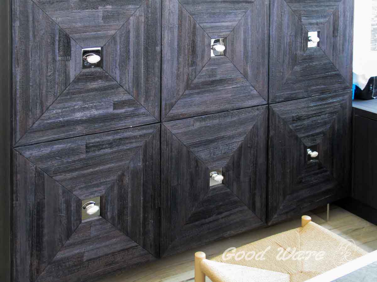decorative wall mouldings