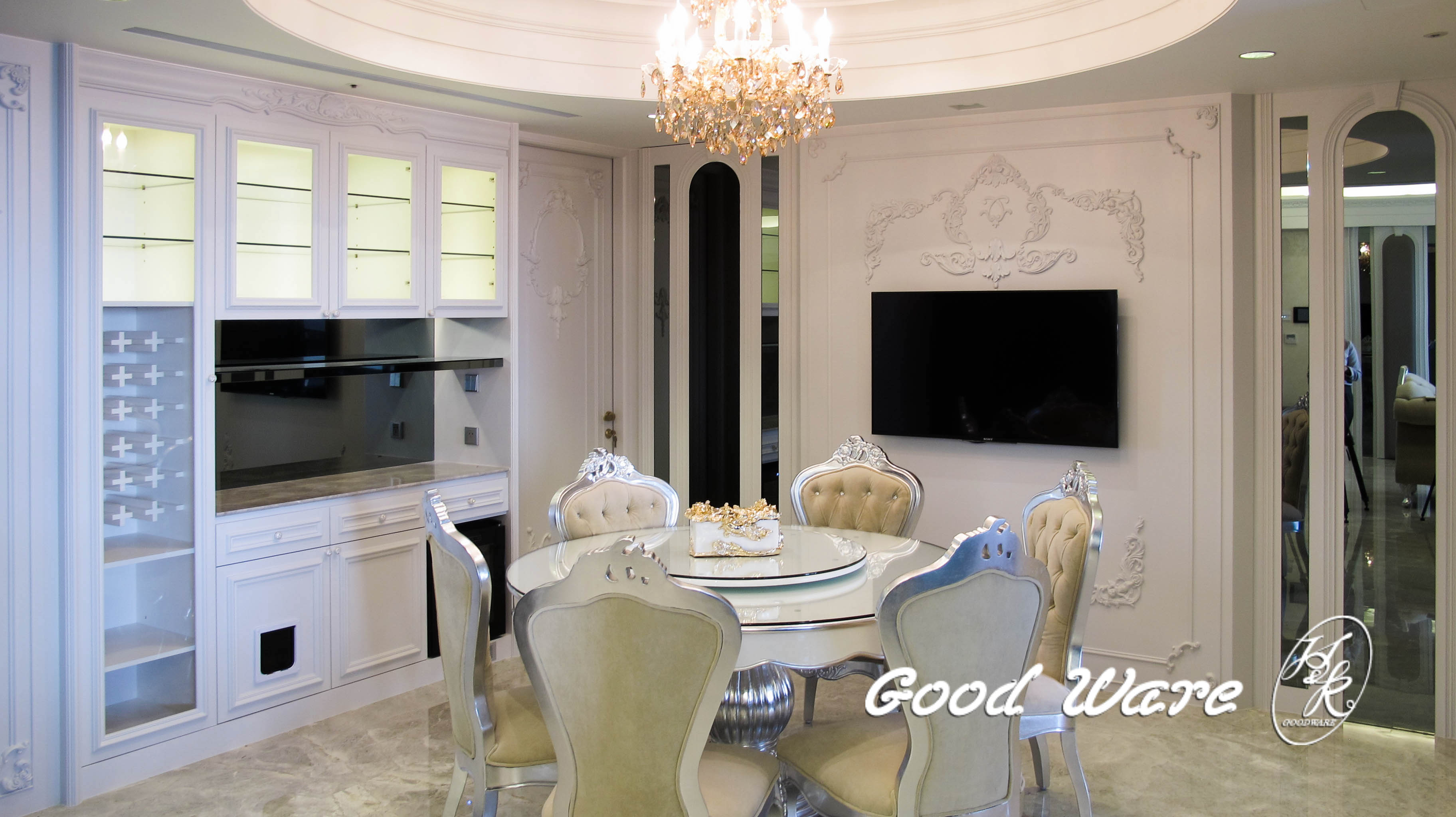 molding trim style