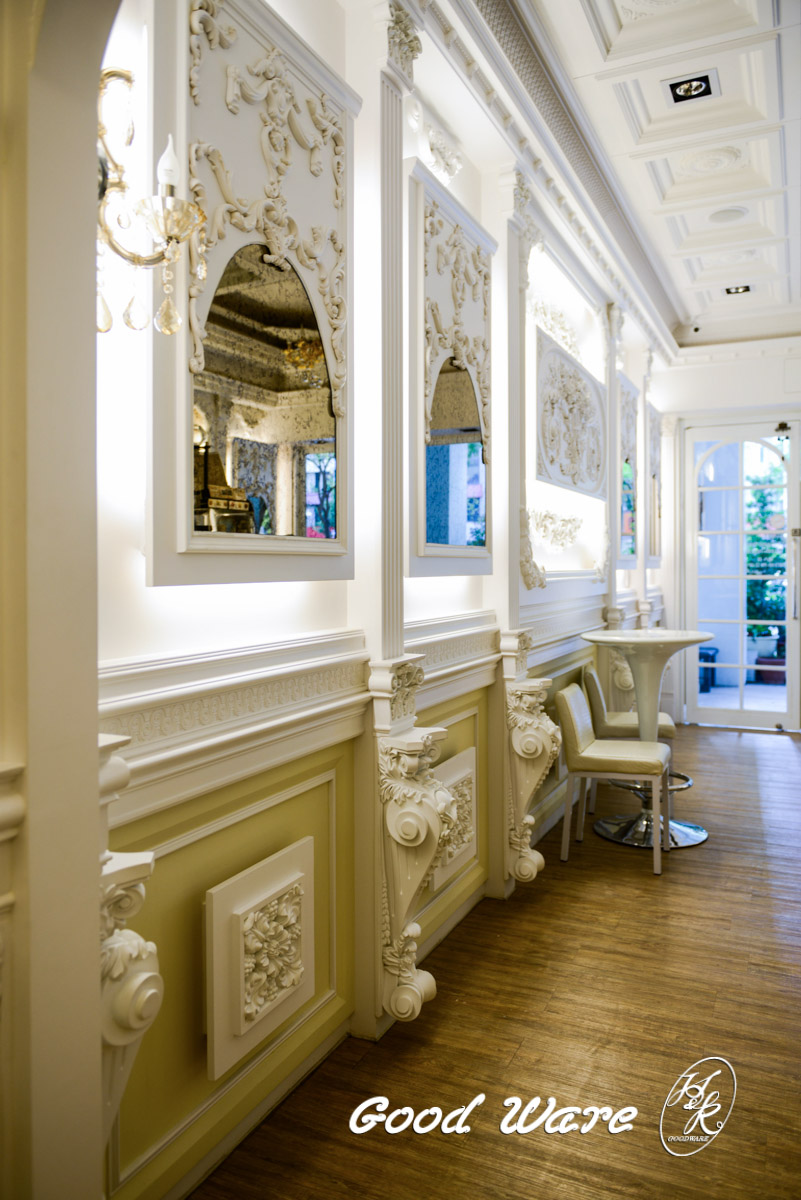 molding and trim style