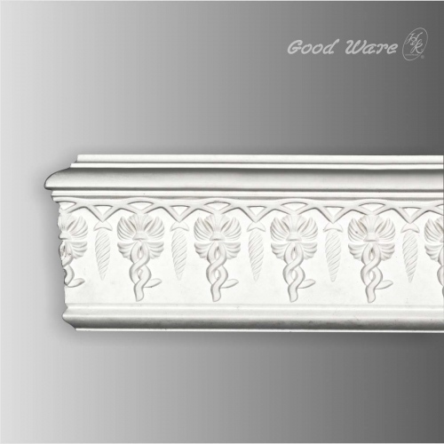 Decorative polyurethane chair rail