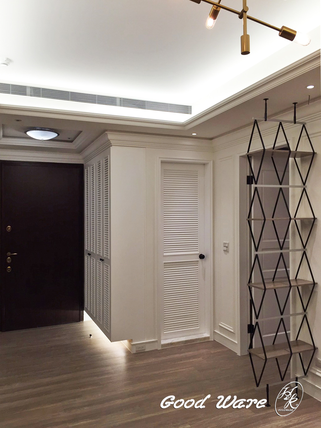 Simple modern style